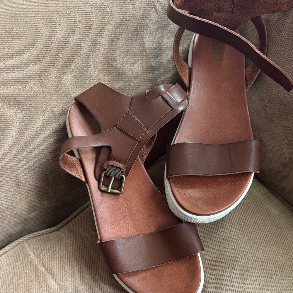 MIA Dark Brown Women's Sandals